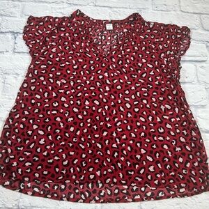 Old Navy Red Leopard Print Flutter Sleeve Ruffled Blouse. Short Sleeve. Size M